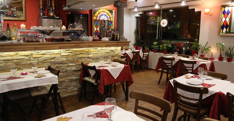 Comedor (Nuevo Espacio, www.persianrestaurant)