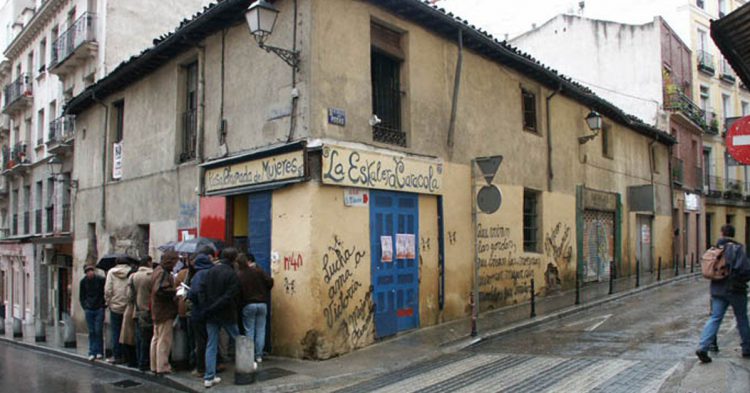 El movimiento Okupa en Madrid en la calle Amparo (Fuente: okupatutambien.net)