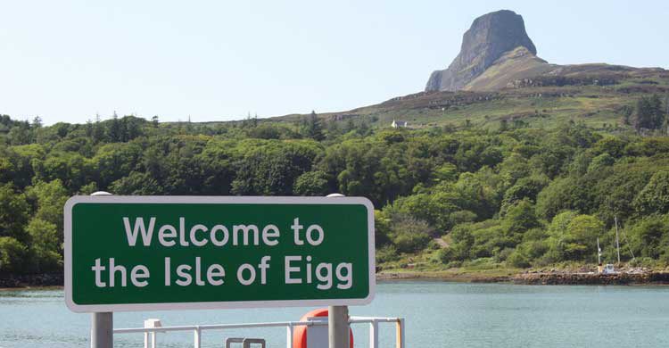 Isla de Eigg en las Hébridas Escocesas, Reino Unido (Flickr)