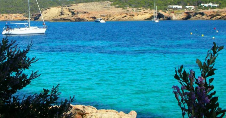 La isla de Ibiza es una de las preferidas por los famosos (Flickr)