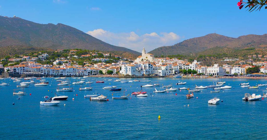Sigue leyendo 10 pueblos mágicos en España que te encantarán