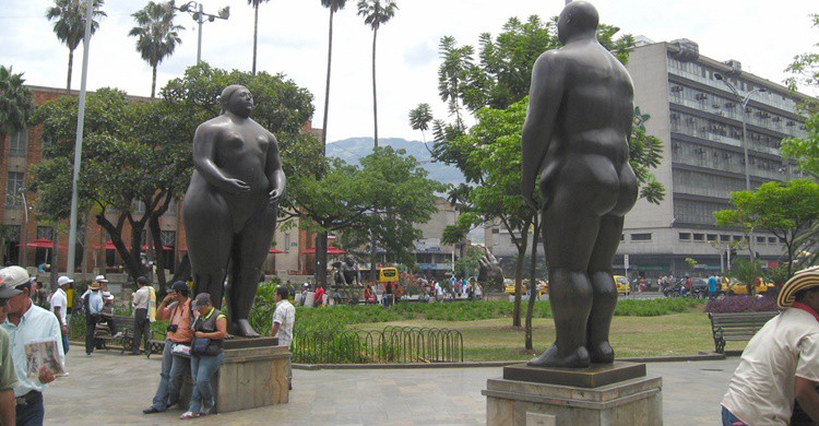 7. Plaza de Botero