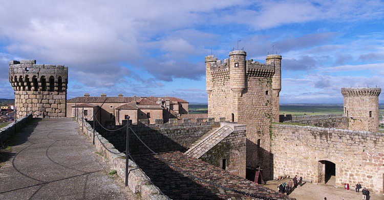 Castillo de Oropesa. José Luis Filpo Cabana (Wikipedia Creative Commons)