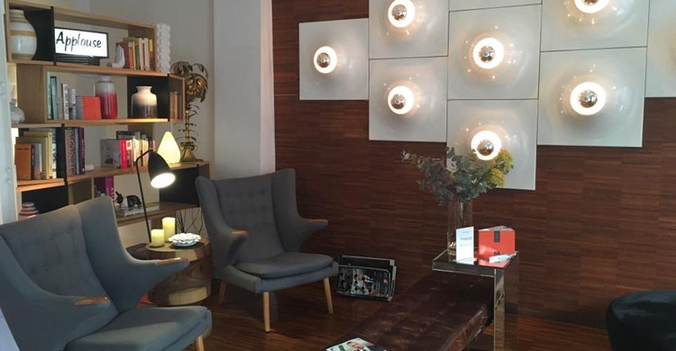 Uno de los rincones comunes (Abalú Hoteles, Facebook)