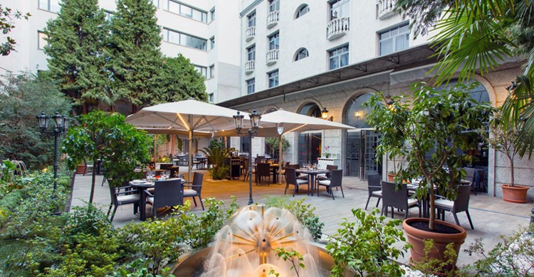 Desde el jardín (Hotel VP Jardín de Recoletos)