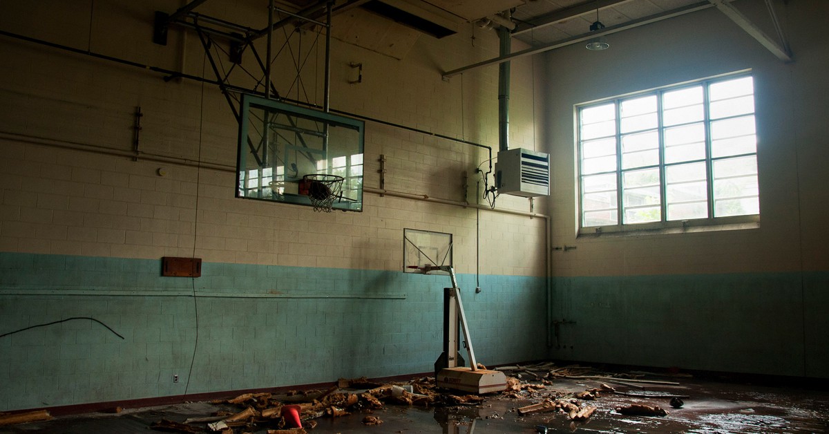 Cancha de baloncesto (Hunter McGinnis, Foter)