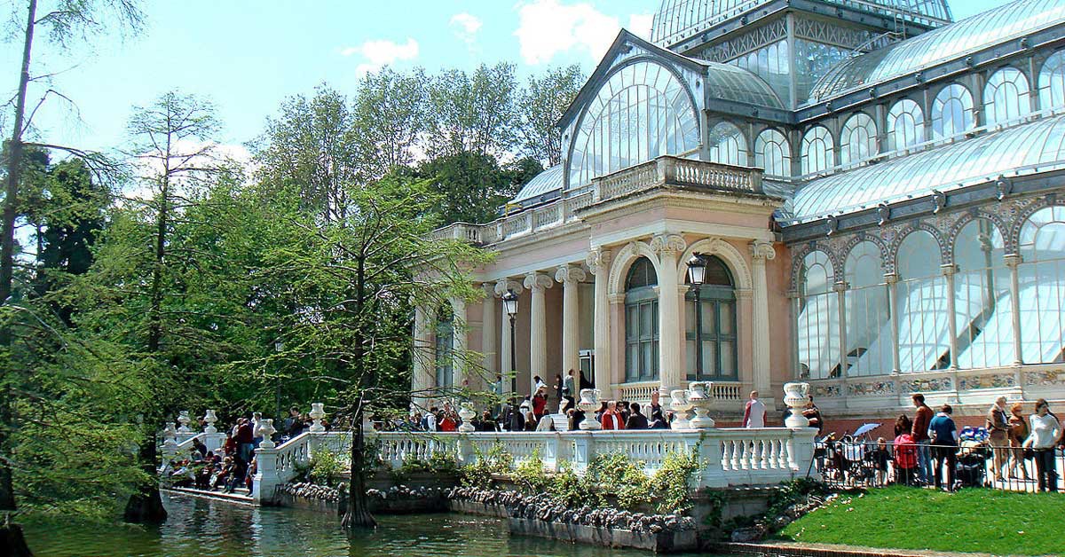 Palacio de Cristal del Parque del Retiro (wikimedia.org)