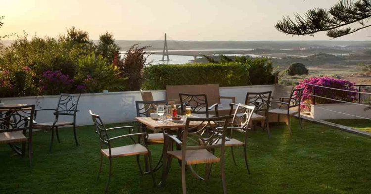 Descubre Paradores desde 38€