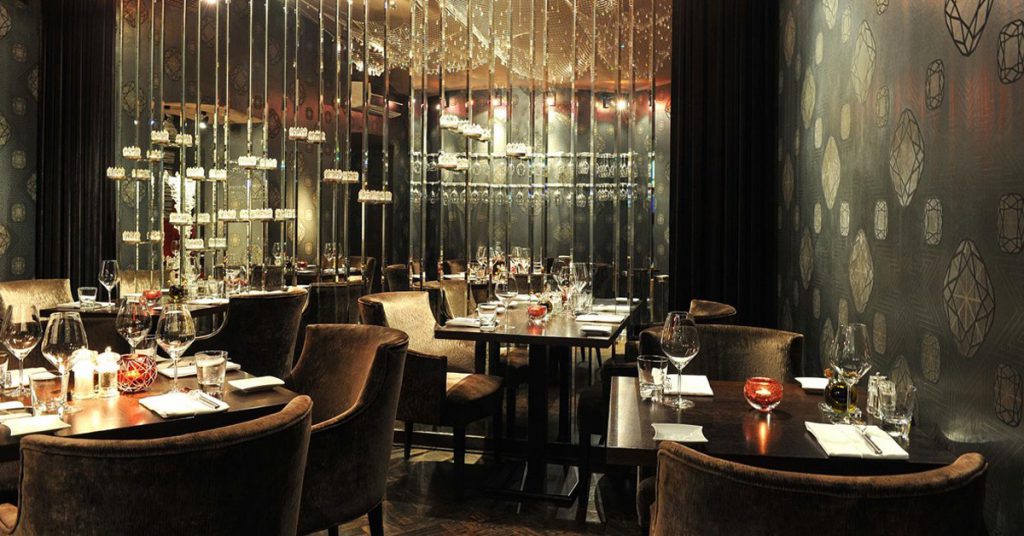 Sigue leyendo 10 restaurantes imprescindibles donde comer en Praga