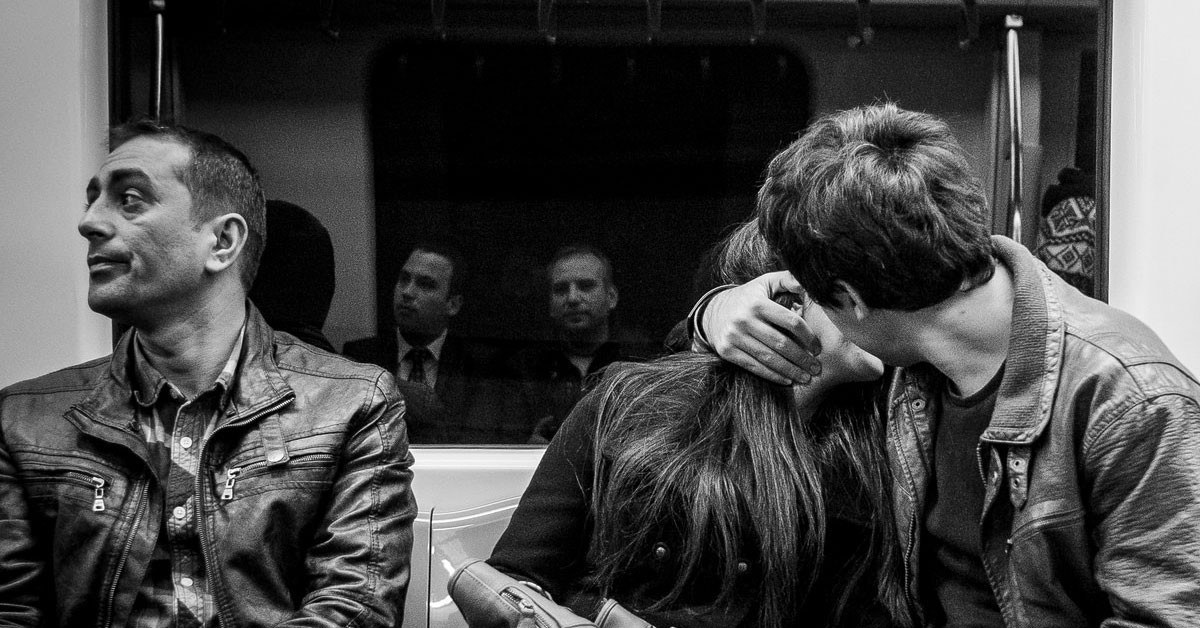 La pasión no descansa en el Metro (Flickr)