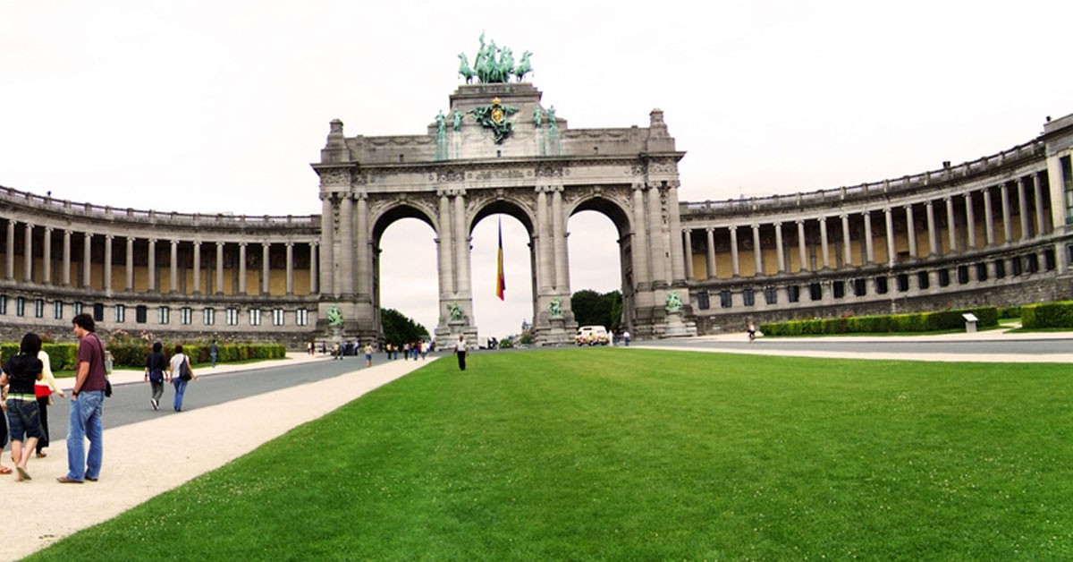 El europeísta Parque del Cincuentenario de Bruselas (Flickr)