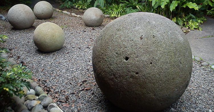 Esferas de piedra (wikipedia)