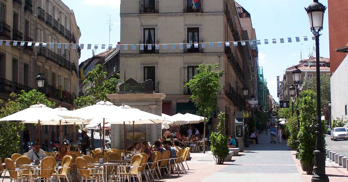 Los estudiantes de Erasmus frecuentan la zona de Huertas (wikimedia.org)