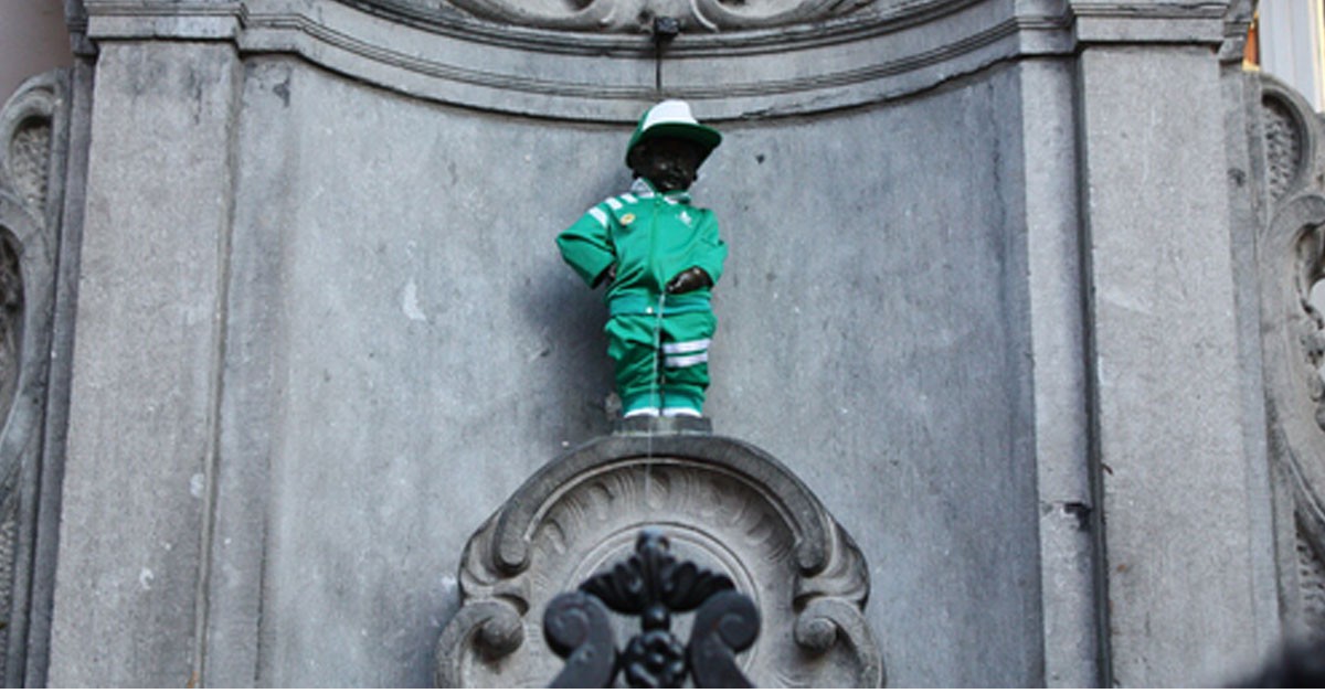El Manneken Pis tiene fondo de armario (Flickr)