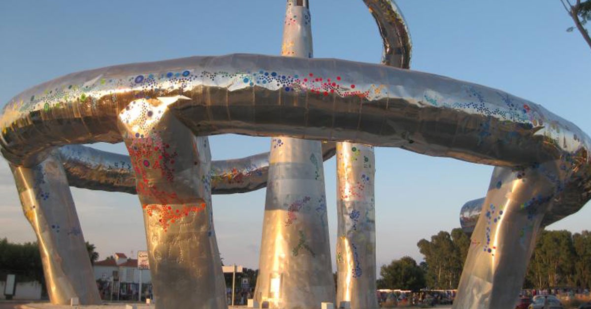 Derroche en los accesos a Marina D´Or (Flickr)