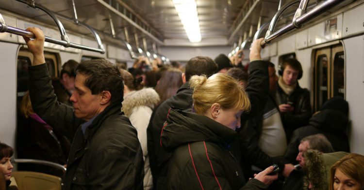 Los vagones de metro son una 'central de olores' (Flickr)