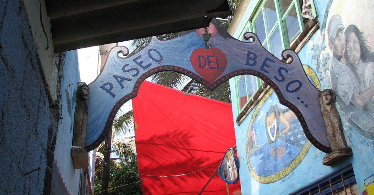 Un lugar para besarse en Bucerías, México (Flickr)