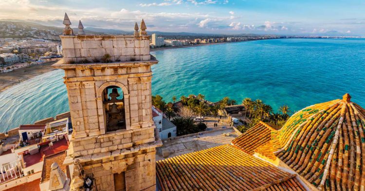 Disfruta de Peñíscola por 55€