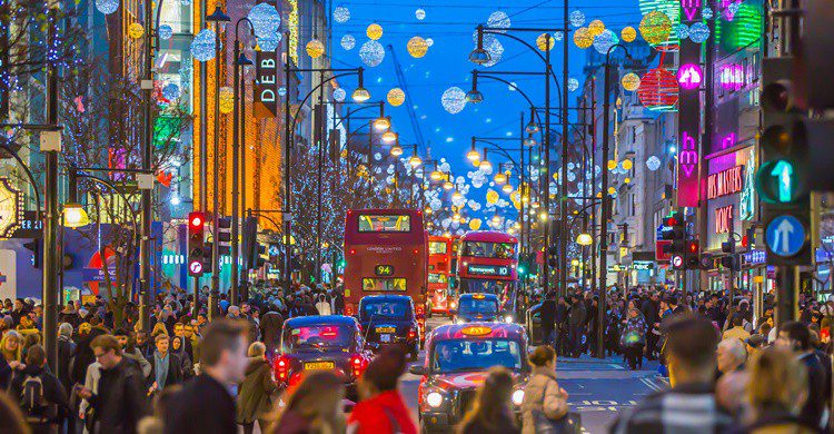 Oxford street, en Navidad. IR_Stone (iStock)