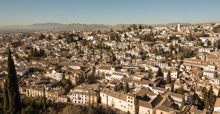 Barrio del Albaicín de Granada. Tashka (iStock)