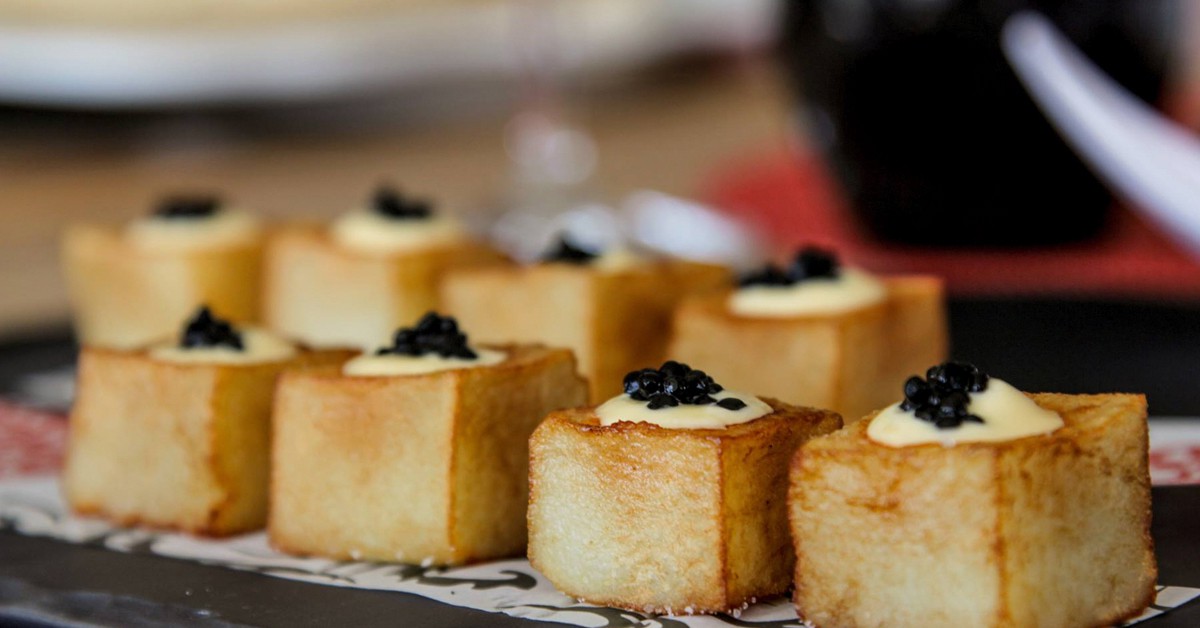 Tapa de patatas alioli (Estado Puro Ibiza, Facebook)