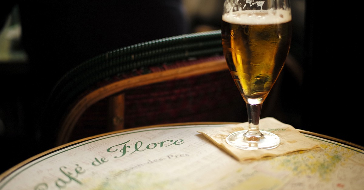 Café de Flore (romanboed, Foter)