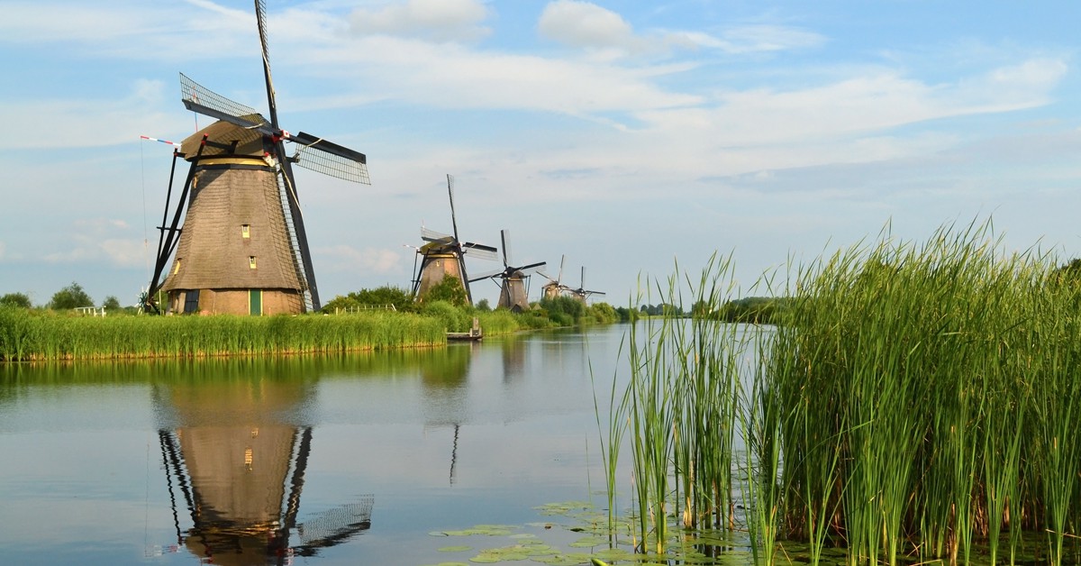 Kinderdijk (wikimedia.org)