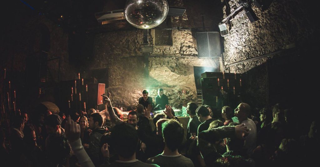 Sigue leyendo Las mejores zonas para salir de fiesta en Lisboa