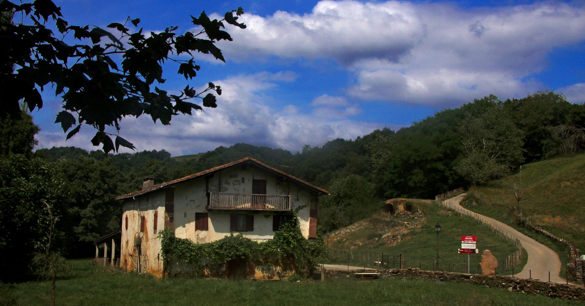 Urdax (Guillaume Baviere, Foter)