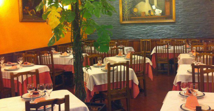 El asador Aranduero es una buena opción en Madrid pra probar el cochinillo tradicional (Fuente: asadoraranduero.es)