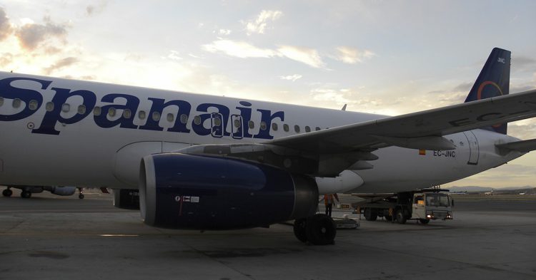 Instantánea de un avión Spainair.