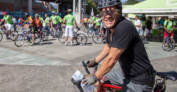 No lleves auriculares cuando montes en bicicleta (Flickr)