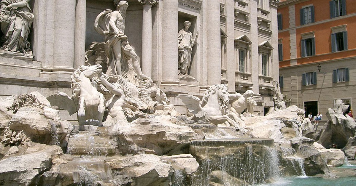 Lanza tus monedas en la Fontana di Trevi en Roma (Flickr)