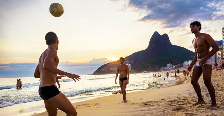 Playa de Ipanema, en Río de Janeiro (iStock)