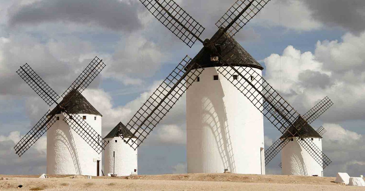 La Mancha es la zona por excelencia de los molinos de viento en España (porsolea.com)