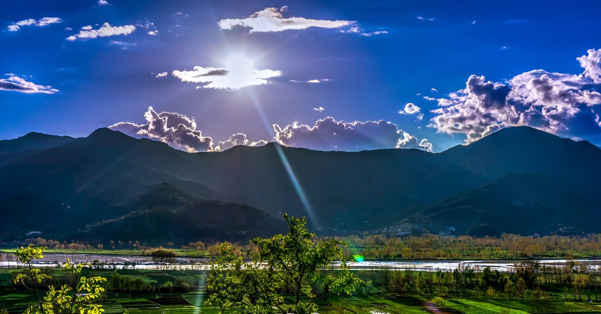 Tener menos días soleados al año que otros lugares hace disfrutar más de los días de sol (Pexels)