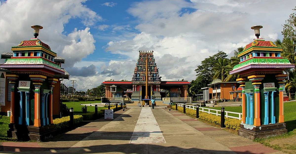 templo hIndu de Sri Siva, Nadi, Fiyi (wikipedia)