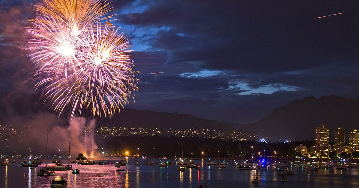 Fuegos artificiales en Vancouver, Canadá (Flickr)