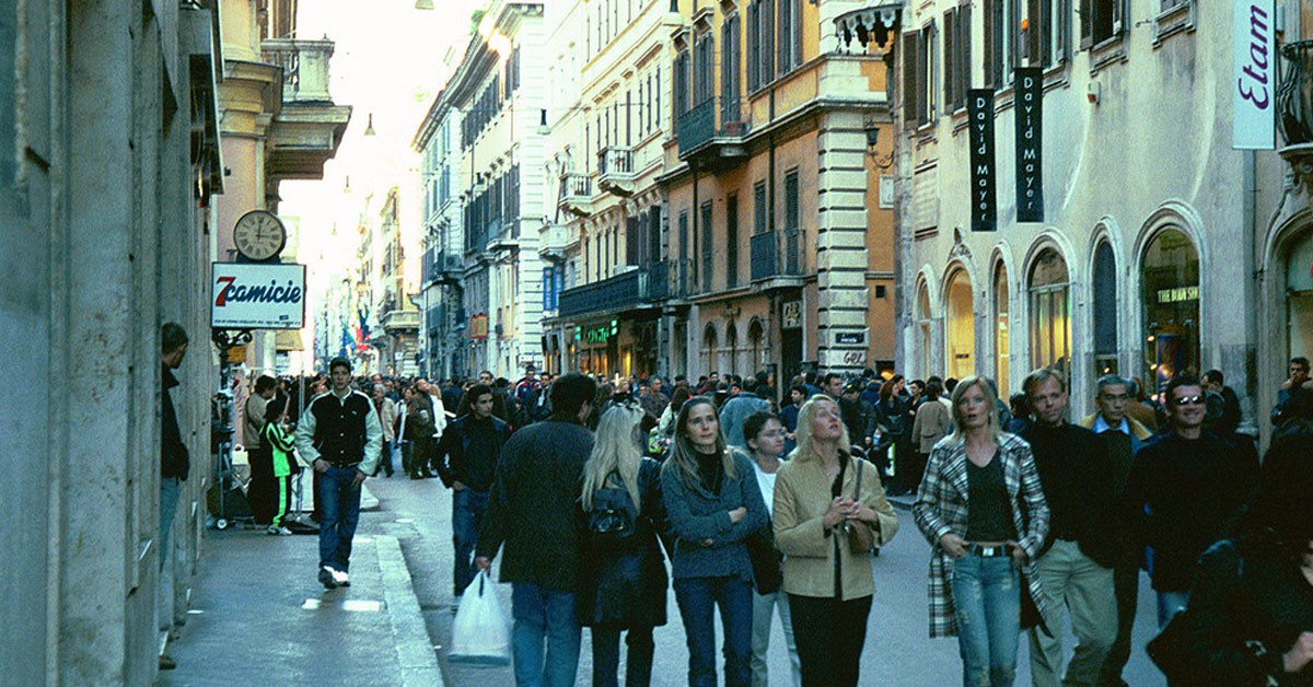 Date un capricho en la Vía Condotti de Roma (Flickr)
