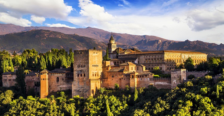 Vista general de la Alhambra de Granada. MarquesPhotography (iStock)