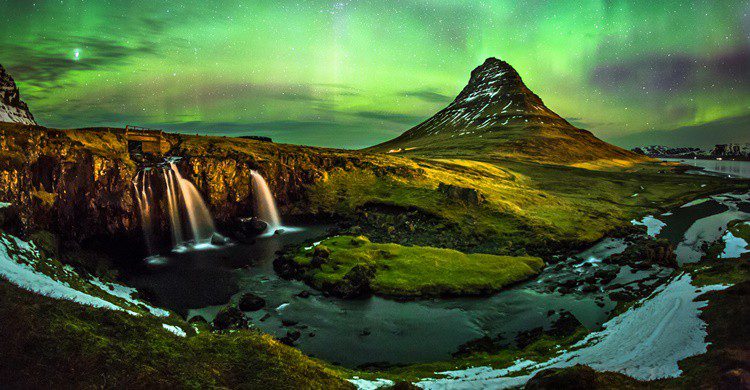 Auroras boreales en Islandia. SuppalakKlabdee (iStock)