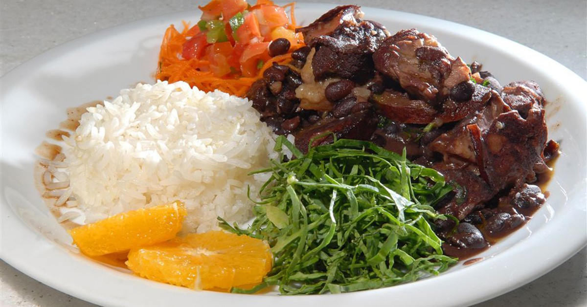 Feijoada, Brasil (Andre Schirm, Flickr