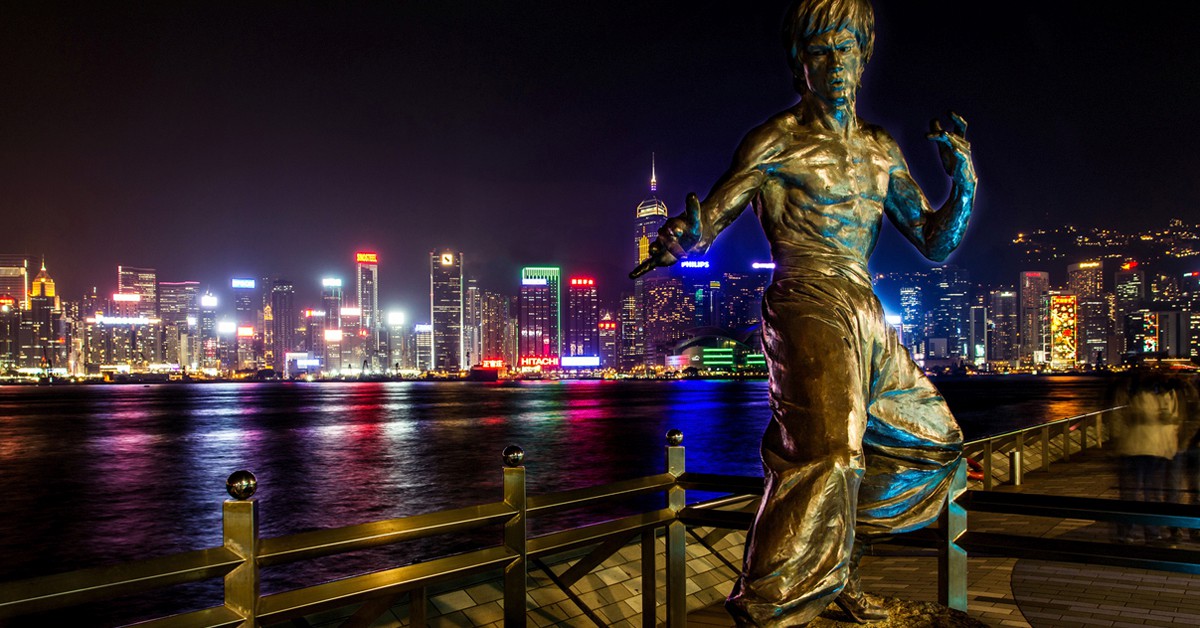 Estatua de Bruce Lee (Daniel E Lee, Foter)