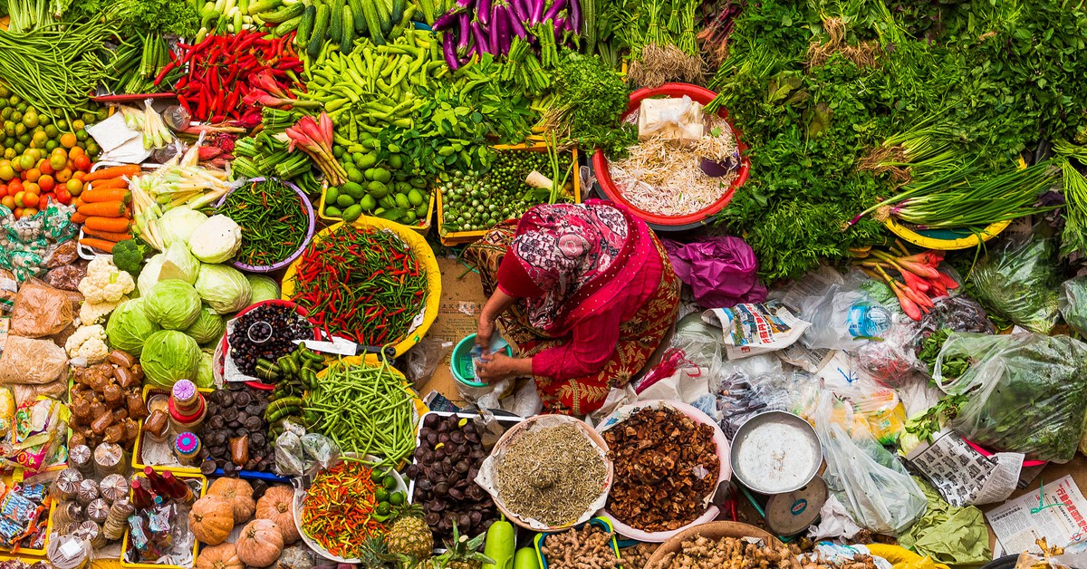 Siti Khadijah Market (naimfadil, Foter)