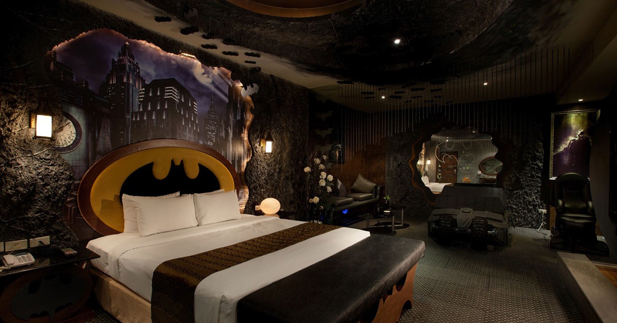 Bat-room (Motel Eden, Facebook) 