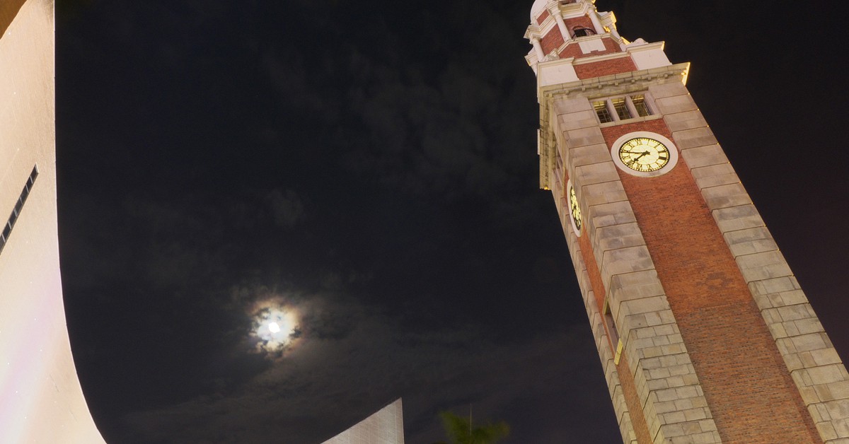 Clock Tower (travel oriented, Foter)