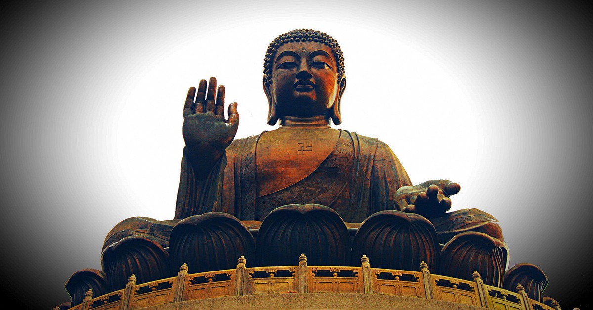 Tian Tan Buddha Hong Kong (p.stachura, Foter)