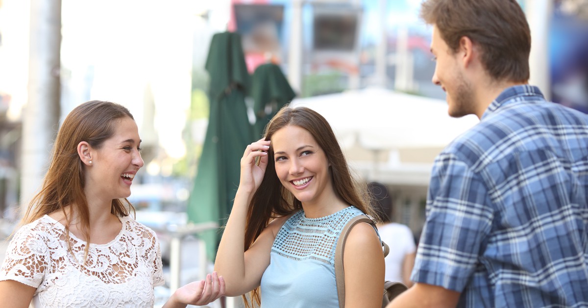 A los sevillanos, por lo general, no les importa reírse de sí mismos (iStock)