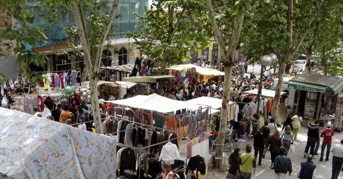 Un domingo de rastro en Madrid da para buscar famosos (Flickr)