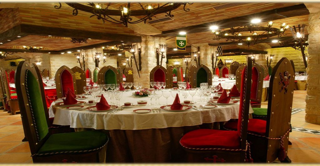 Restaurantes medievales de España que debes probar (sanchoiv.com)